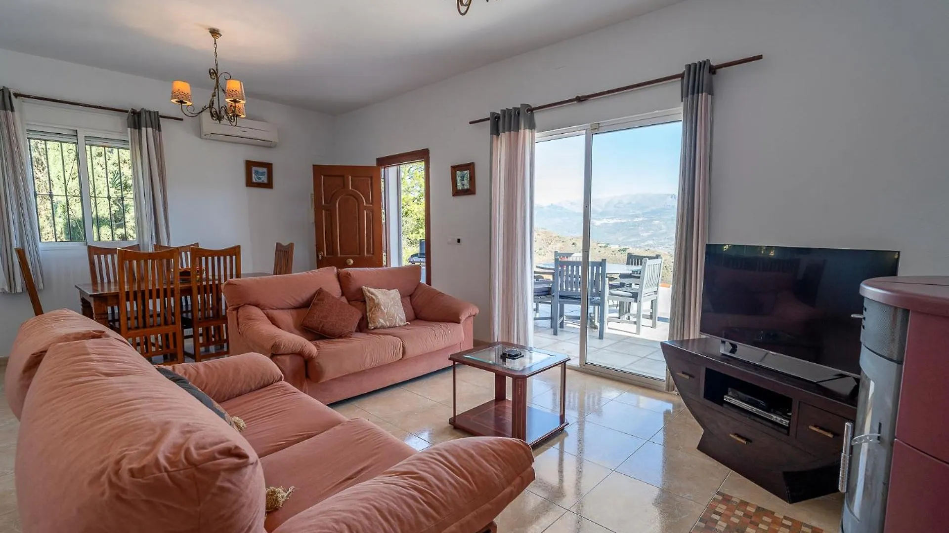 Villa Bravo Spectacular Views Viñuela